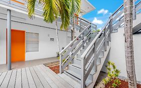 Travelodge By Wyndham Miami Biscayne Bay